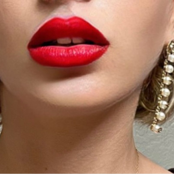 Meet your Posher, Rena - Picture 1 of 1